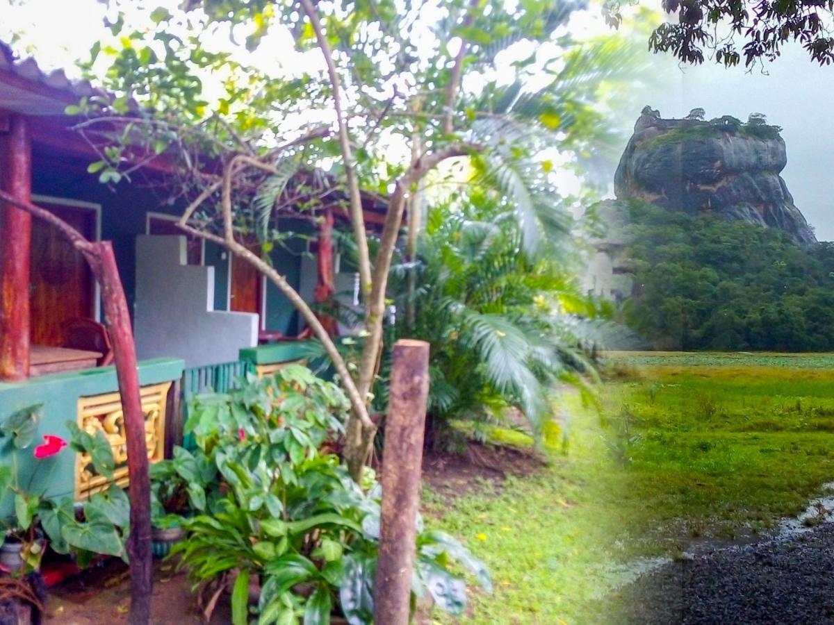 Bandula Home Stay Sigiriya Exterior foto
